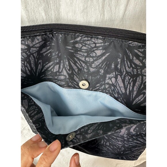 Baggallini Crossbody Shoulder Bag Travel Gray Black Nylon 9”x9” Adjustable - Picture 4 of 10